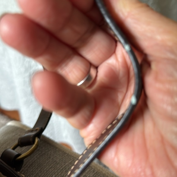 Women's Large Tan and Brown Woven Shoulder Bag - Picture 10 of 11